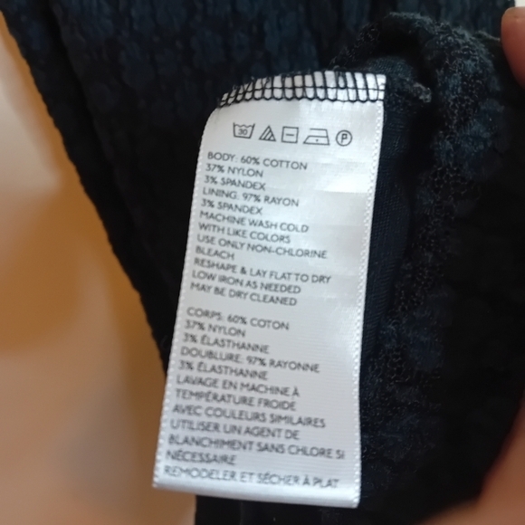 Silence + Noise Urban  Outfitter A-Line Off The Shoulder 3D Floral size Small - Picture 9 of 9